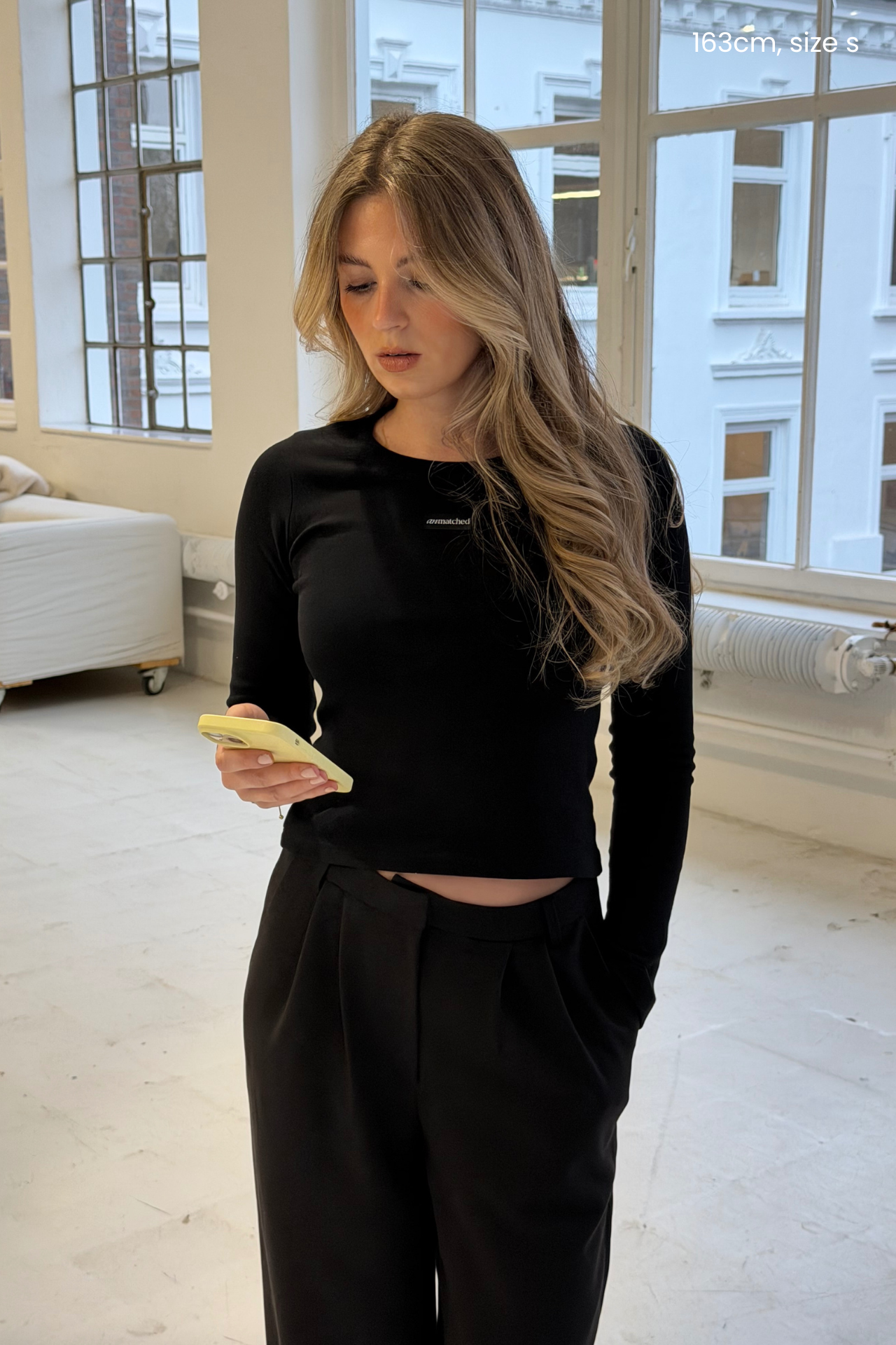 Longsleeve Ara black